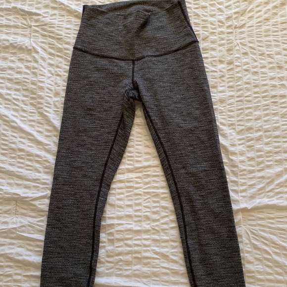 Lululemon herringbone wunder unders - Picture 1 of 3